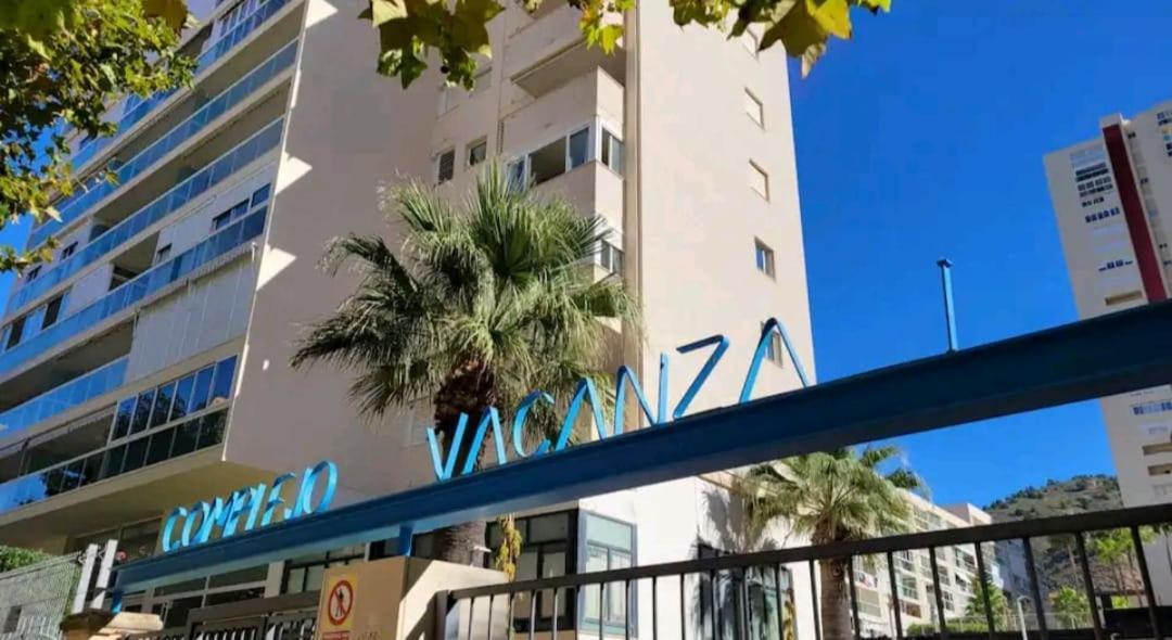 Vacanza Luxury Complex- Parking , Pool Only In The Summer , Rincon De Loix Apartment Benidorm Exterior foto
